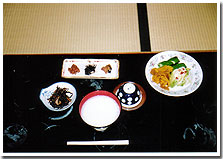 朝食