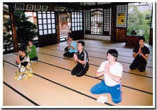 7.唱題行、皆で「南無妙法連家華経」