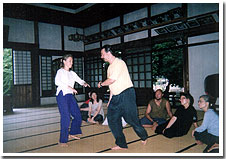 エル・ハダウィ来山