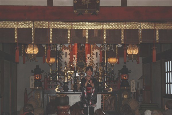 上手な歌も披露