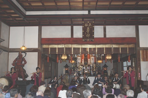 三味線とお囃子の合奏