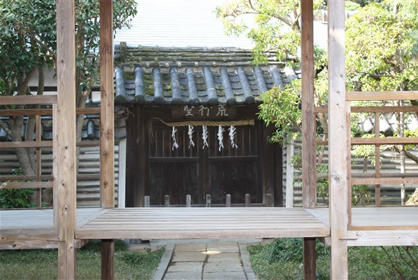 瑞門はしまったまま