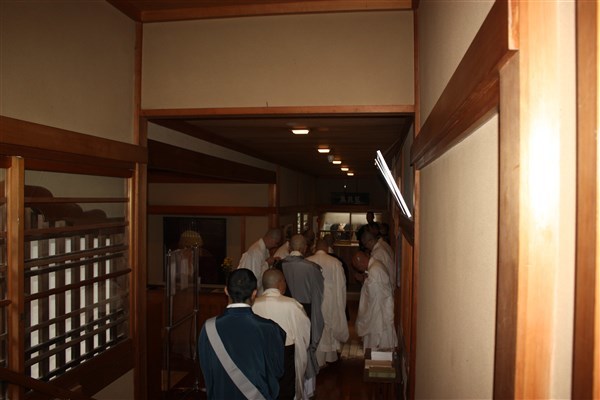 入堂式へ