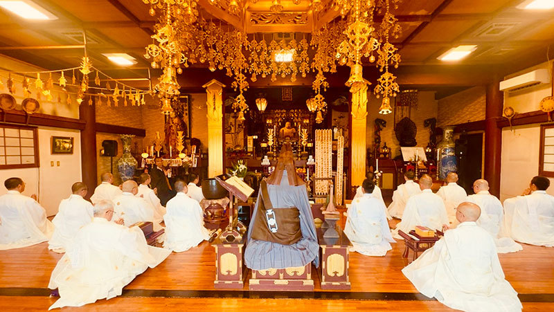 琉球山法華経寺