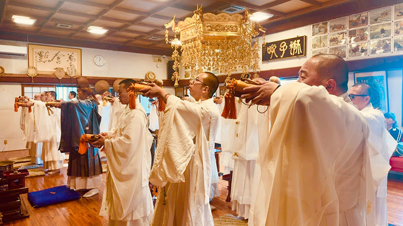 琉球山法華経寺